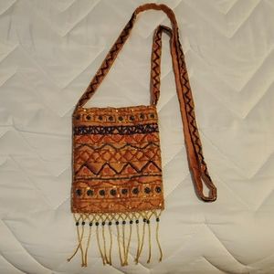 *HUGE SALE* NWOT adorable crossbody orange beaded bag